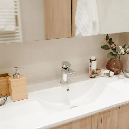 Urban Jasmine Апартаменты Салоники