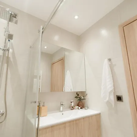 Urban Jasmine * Салоники